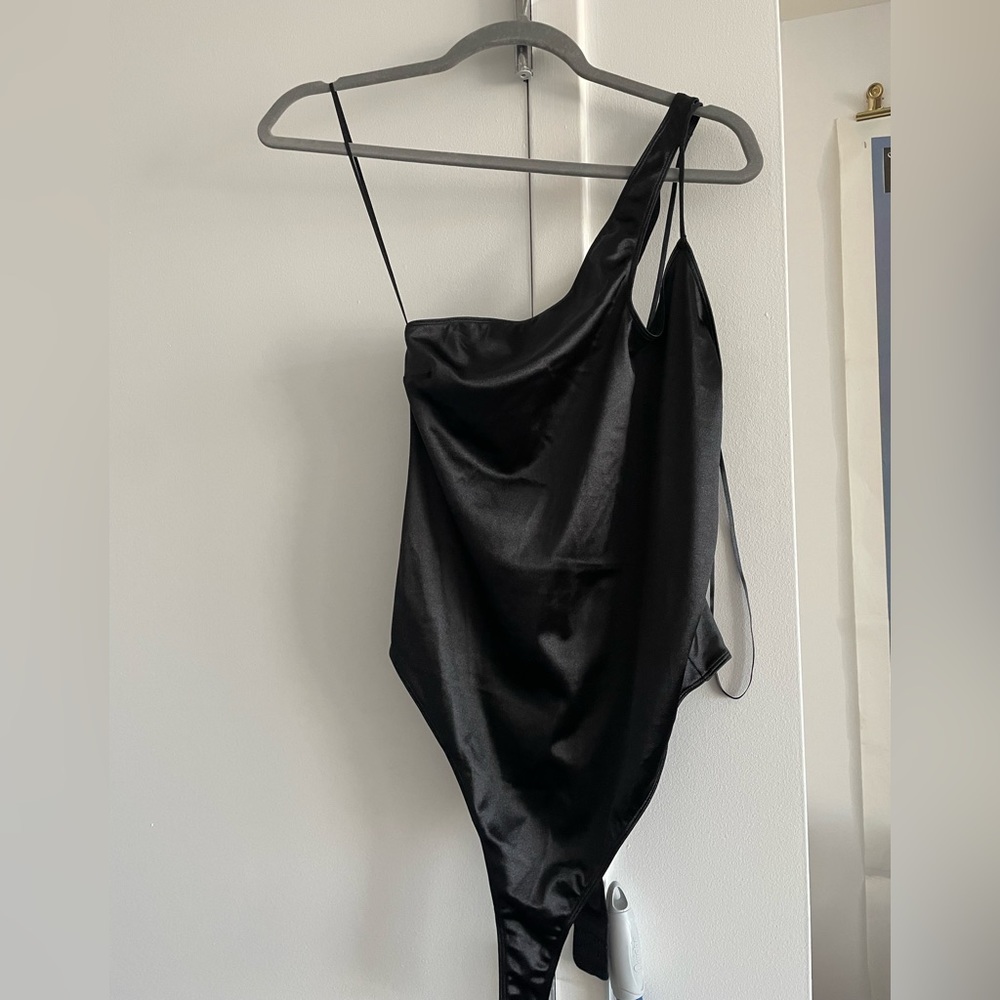 One strap body suit